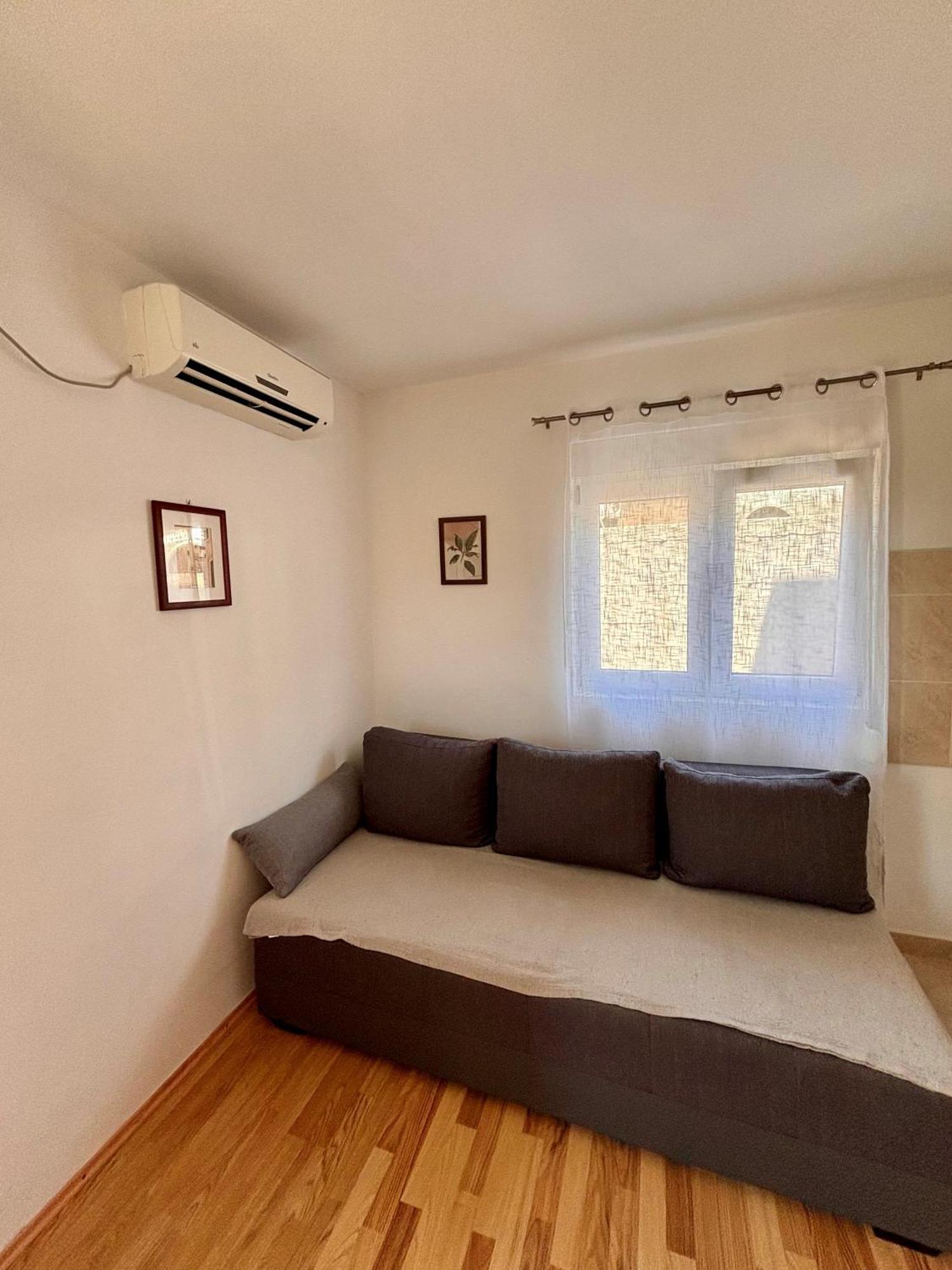 Apartmani Knezevic 포세다르예 외부 사진